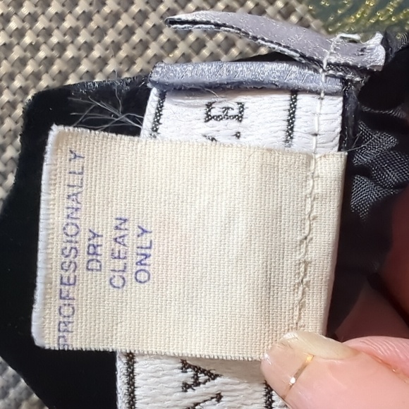 Evan Picone Vintage Black Velvet Full Midi Skirt - Picture 11 of 11